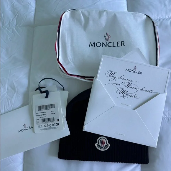 Moncler Wool & Cashmere Blend Beanie - Picture 4 of 9